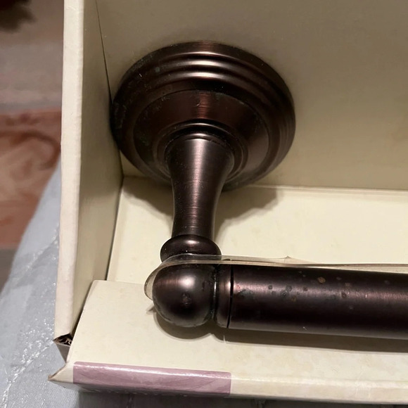 OIL RUBBED BRONZE~TOILET PAPER HOLDER~NIB - Picture 2 of 4